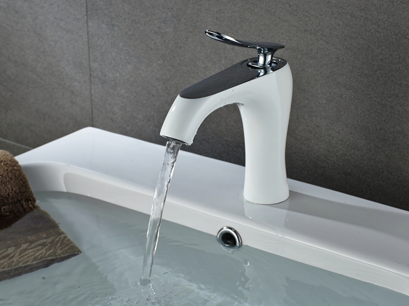 Pure White Basin Faucet with Short Single Handle